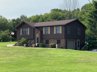 11717 Neiger Rd, Girard, PA 16417