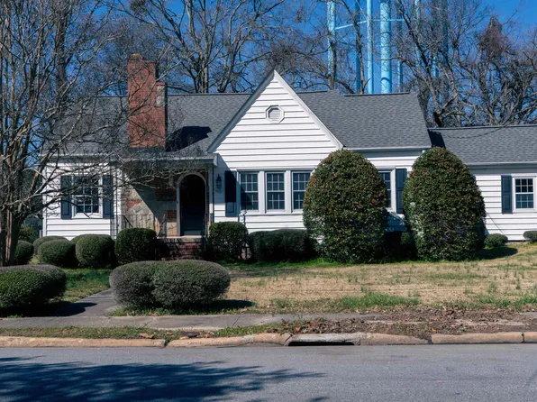 112 W Centennial St, Clinton, SC 29325