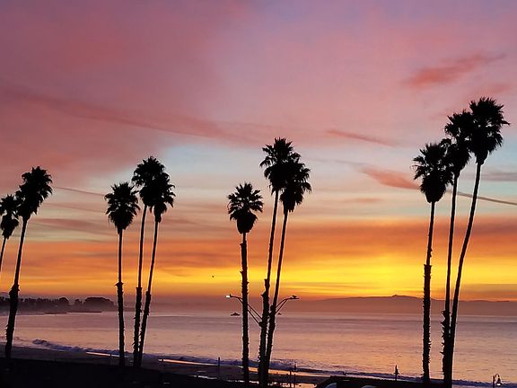 Enjoy Glorious Sunsets and Sunrises!