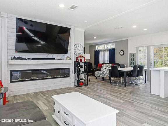 5th image of 100 CAMP Road