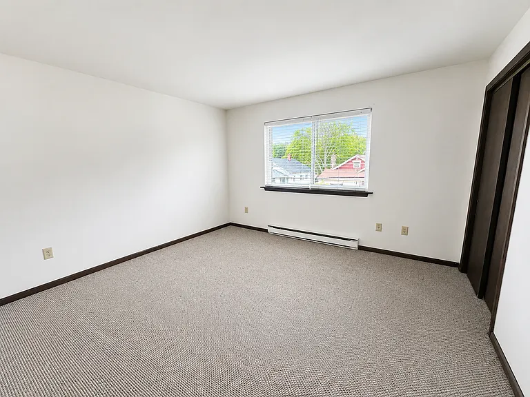 34 James St #A — Photo 5