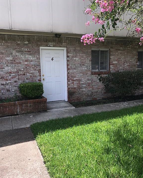 1st image of 708 Staitti St APT 4