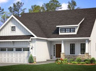 3 Huffer Rd, Parma, NY 14468