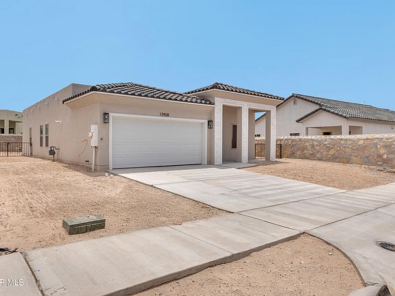 3rd image of 13944 Paseo Alegre Ave