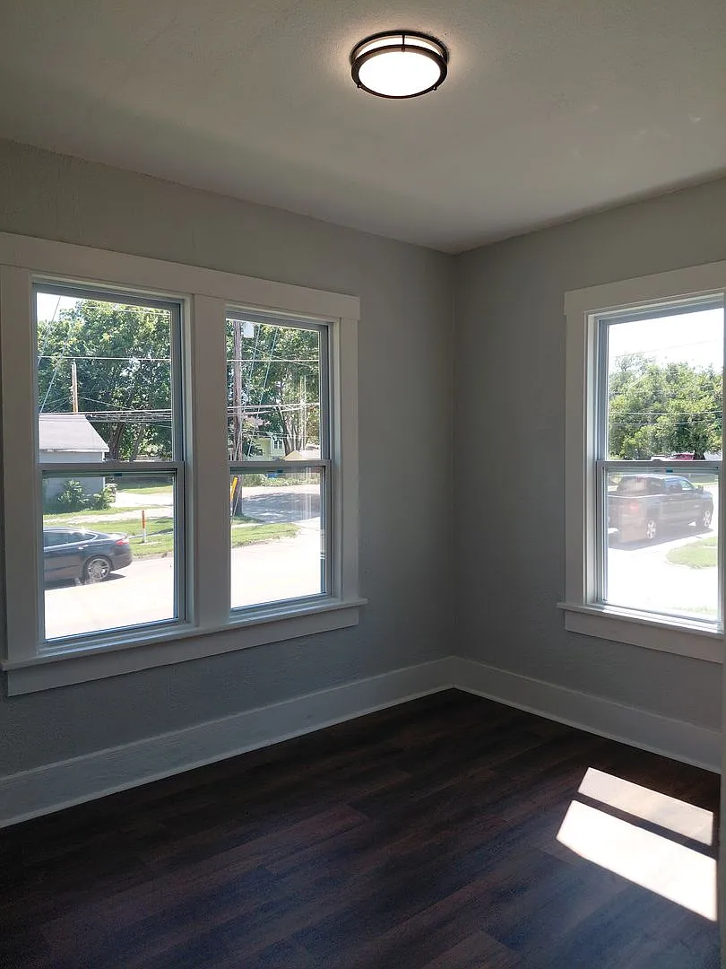 Fully Remodeled Home For Rent — Photo 2