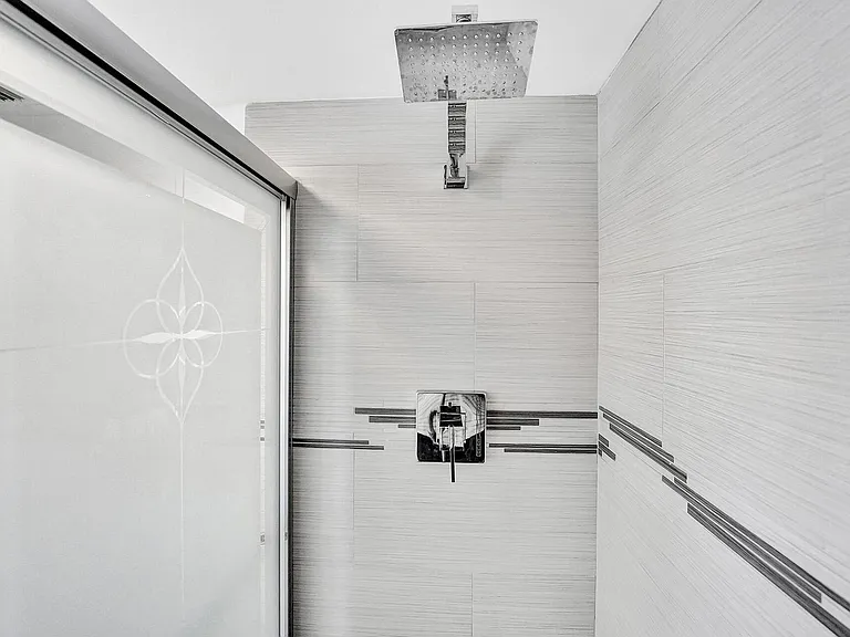 2255 Lindell Blvd #4303 — Photo 19