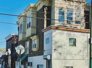 1525 W Wyoming Ave, Philadelphia, PA