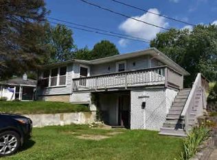 1922 James St, Niles, OH 44446