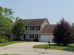 N113W19717 Woodberry Ct, Germantown, WI 53022