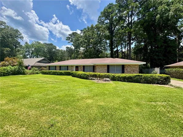 316 Hermitage Rd, Pineville, LA 71360