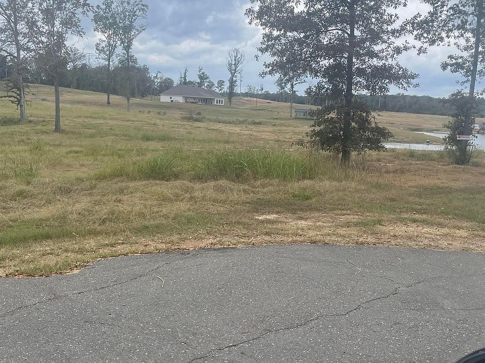 1st image of 229 Sleepyhollow Dr