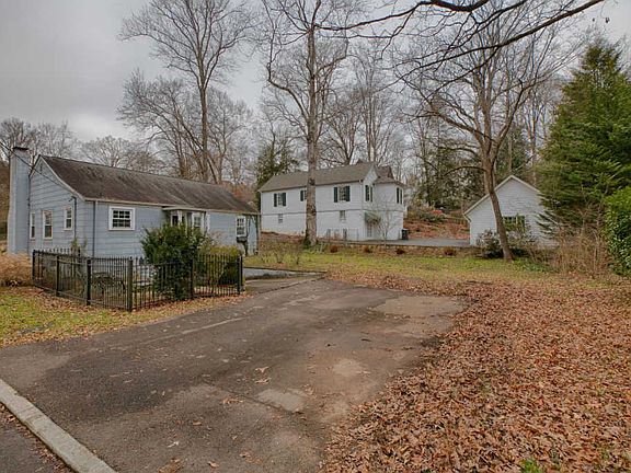 4th image of 558 Noelton Dr