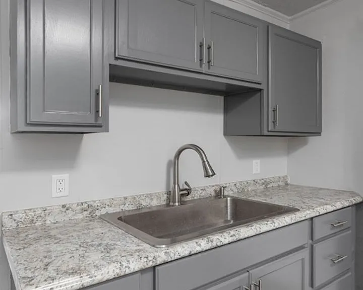 344 Fenton Ave NE — Photo 7