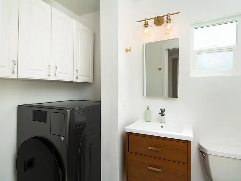 2333 N Edgemere St — Photo 14