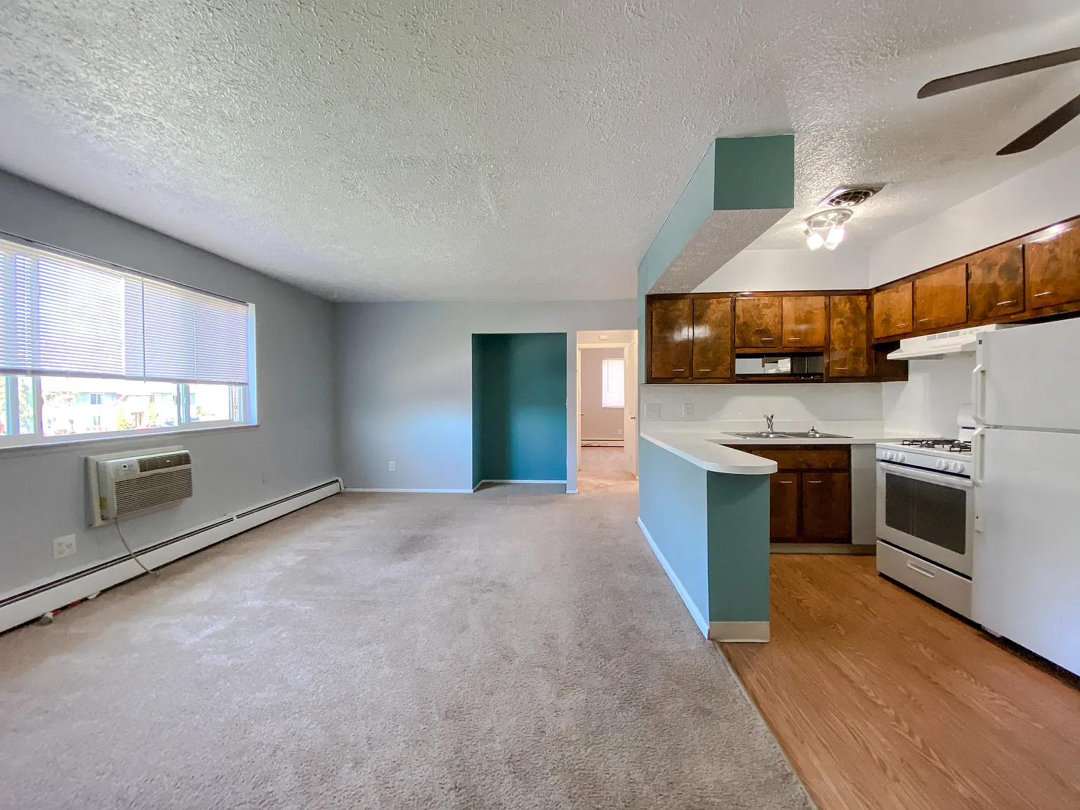 Maple Eastlake Apartments — Photo 3