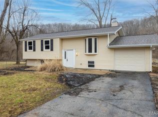 5604 Mark Trl, House Springs, MO 63051