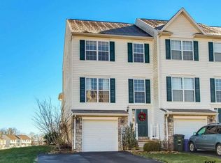 1192 Ledge Dr, York, PA 17408