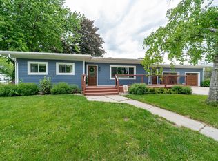 1006 E Bent Ave, Oshkosh, WI 54901