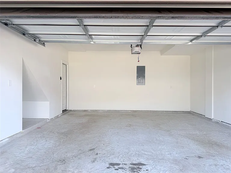 16575 Oasis Glade Dr — Photo 42