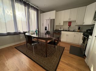 1017 S Claremont Ave #2, Chicago, IL 60612