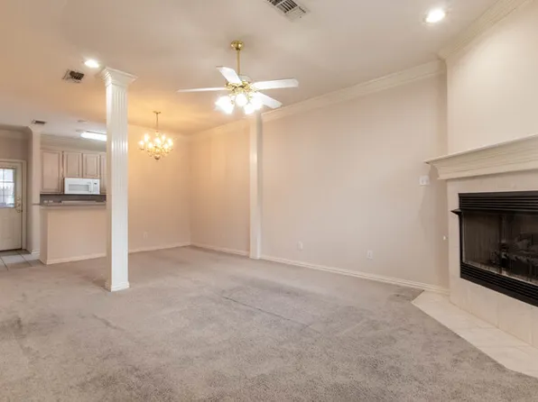 501 Withers St APT 4, Denton, TX 76209