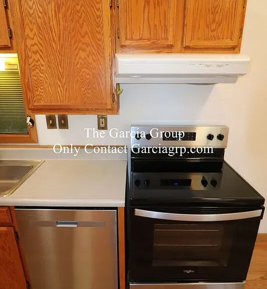 2532 N Watts St — Photo 6