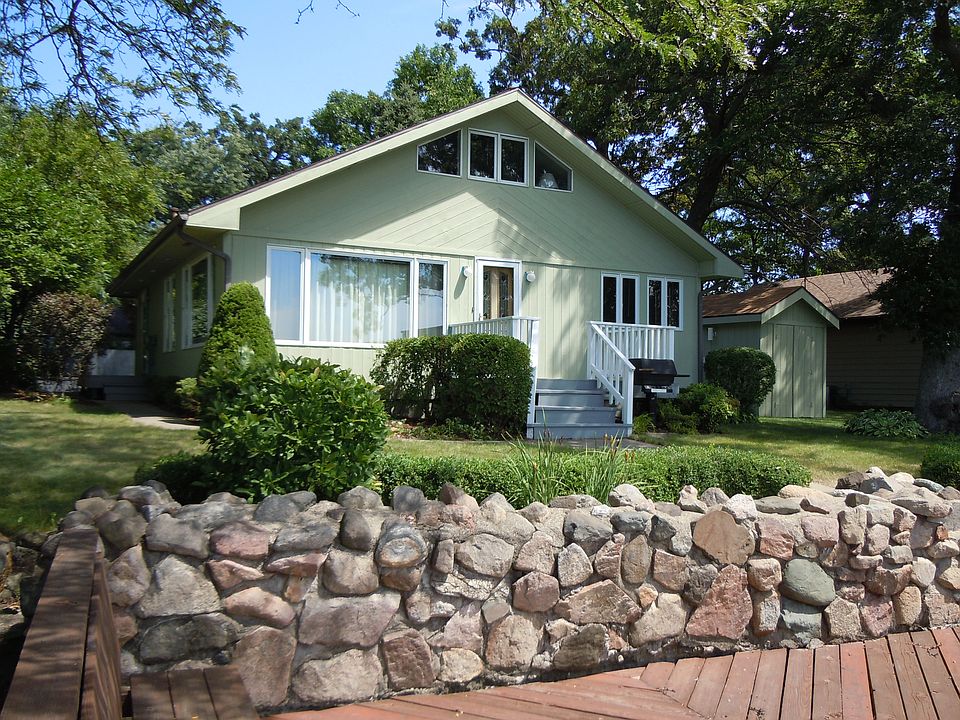 1st image of 33570 N Lake Shore Dr