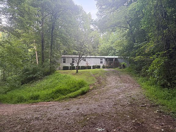 2nd image of 2508 Snake Hollow Rd