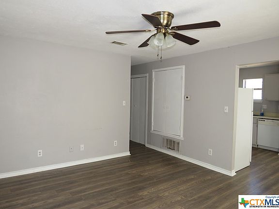 4th image of 823 Garner Ave APT 1