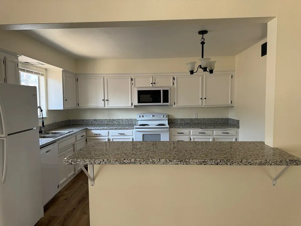 3318 E Sierra Madre Ave #3318-A-3312