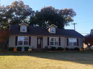 1837 Pioneer Rd, Dyersburg, TN 38024