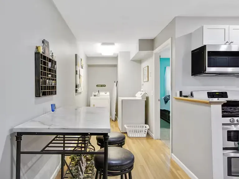 3786 Broadway St #4 — Photo 8