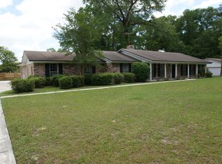 2019 Foxwood Dr, Orange Park, FL 32073