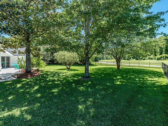 4th image of 1723 Muirfield Dr