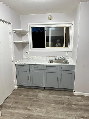 18 Vernon St Photo 1