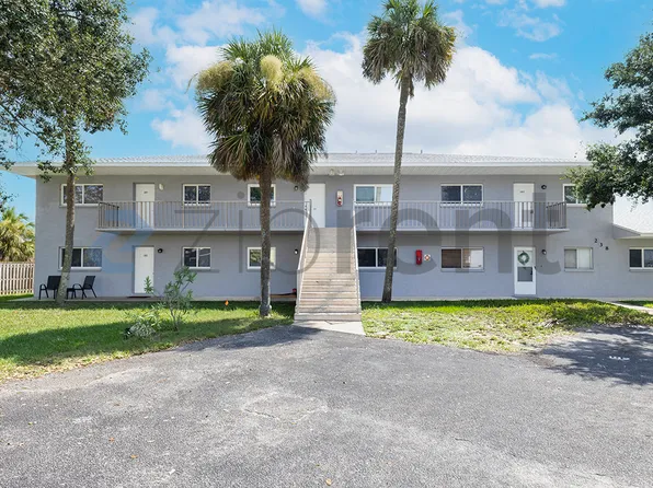 238 Chandler St APT 203, Cape Canaveral, FL 32920