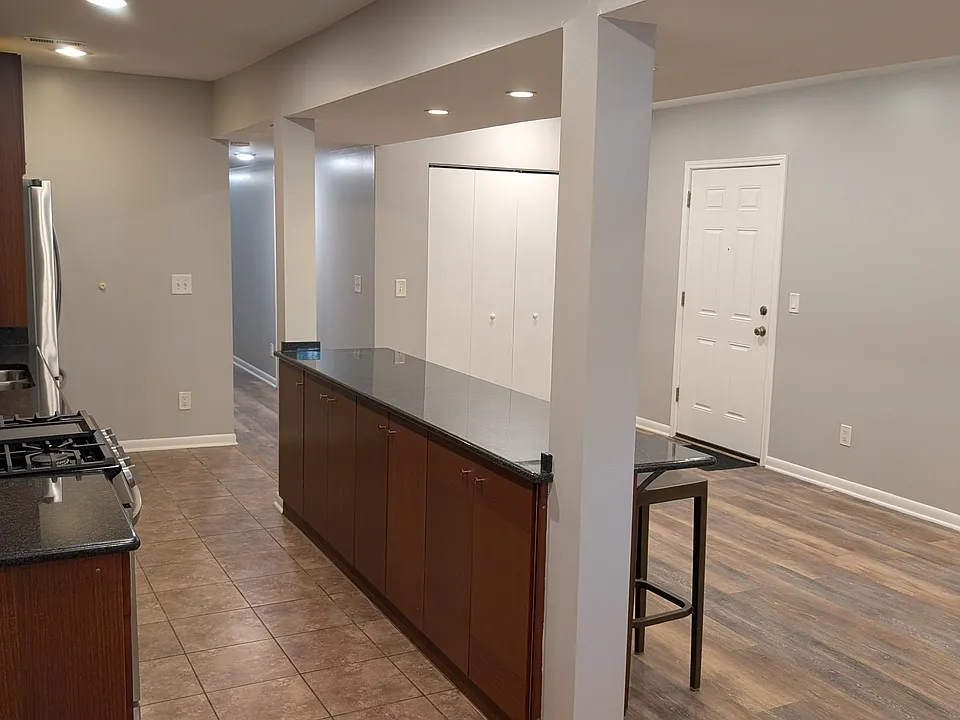 Living Room/Kitchen