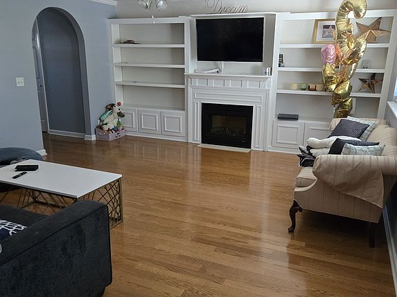 5th image of 2120 Lebanon Pike APT 14