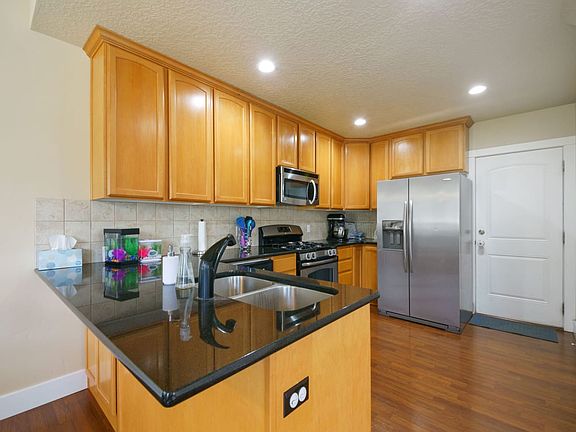 2nd image of 3336 W Prairie Grass Dr Unit 34