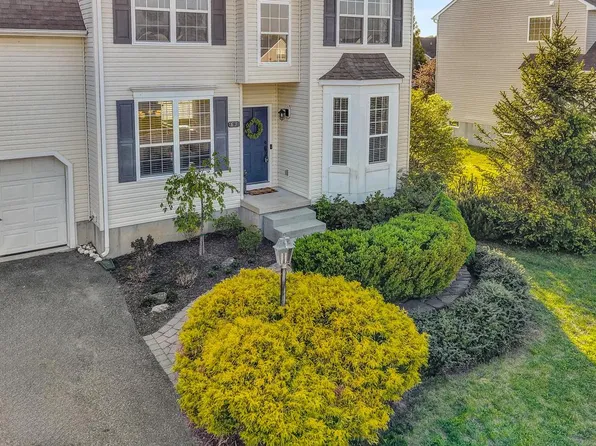 63 Stonebridge Dr, Felton, DE 19943