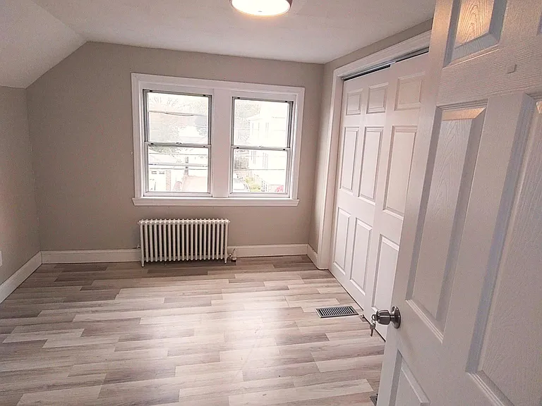 42 Victory St — Photo 13