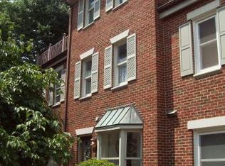 1146 N Taylor St, Arlington, VA 22201