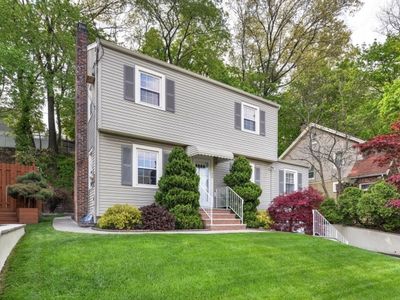 702 Broad St, Bloomfield, NJ, 07003