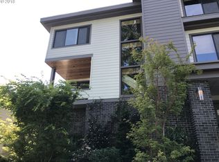 650 1st St, Lake Oswego, OR 97034