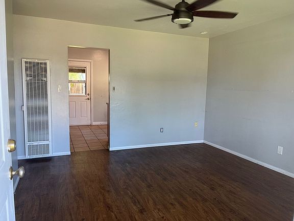 4th image of 3563-65 Clairemont Mesa Blvd