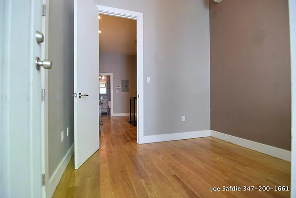 Rented by Safdie Realty Group | media 58