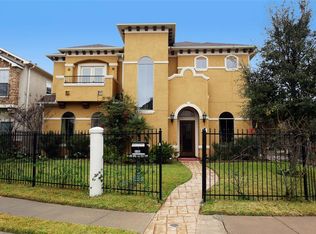 3102 McCulloch Cir, Houston, TX 77056