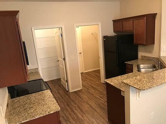 Beautiful granite countertops!