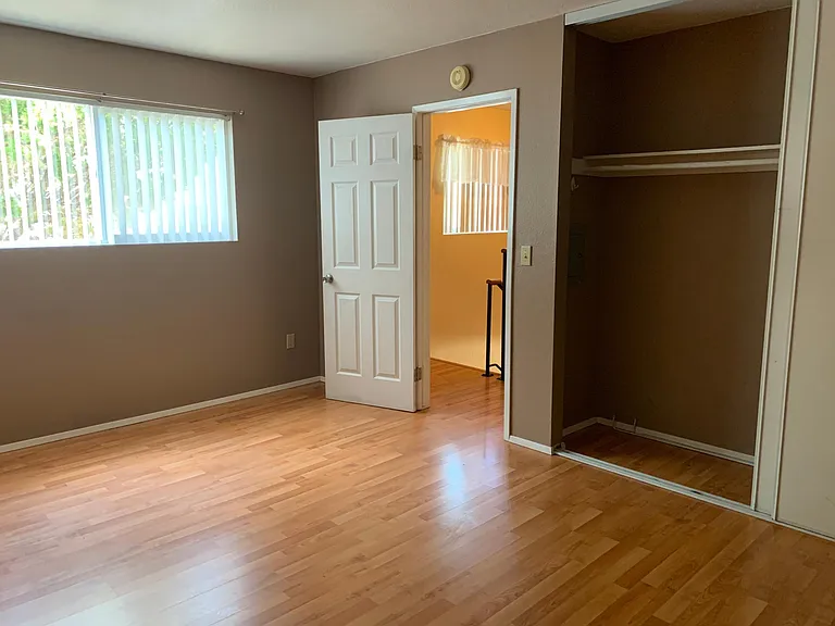 7883 Camino Glorita — Photo 14