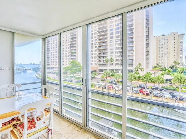 1750 NE 115th St APT 404, Miami, FL 33181